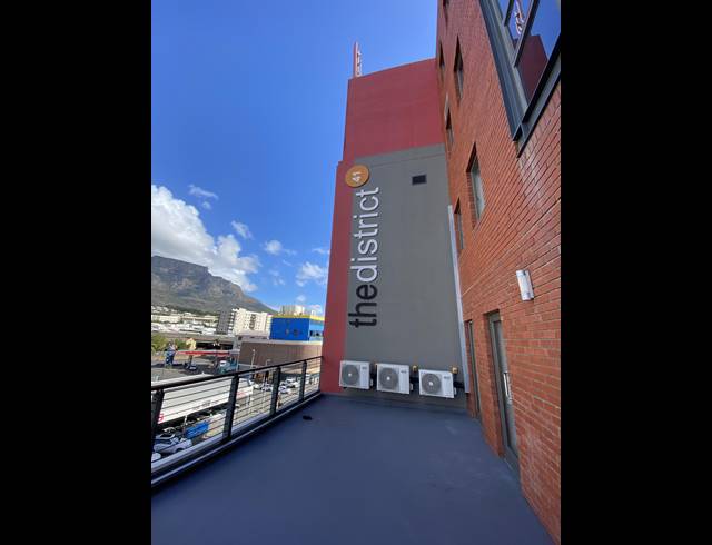 69M² OFFICE TO LET IN WOODSTOCK